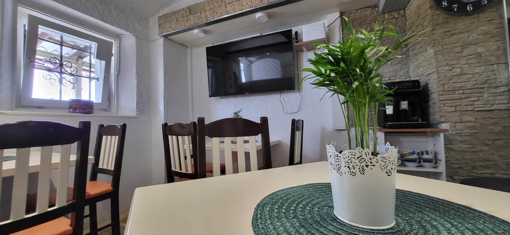 Lesce Hostel ภายนอก รูปภาพ