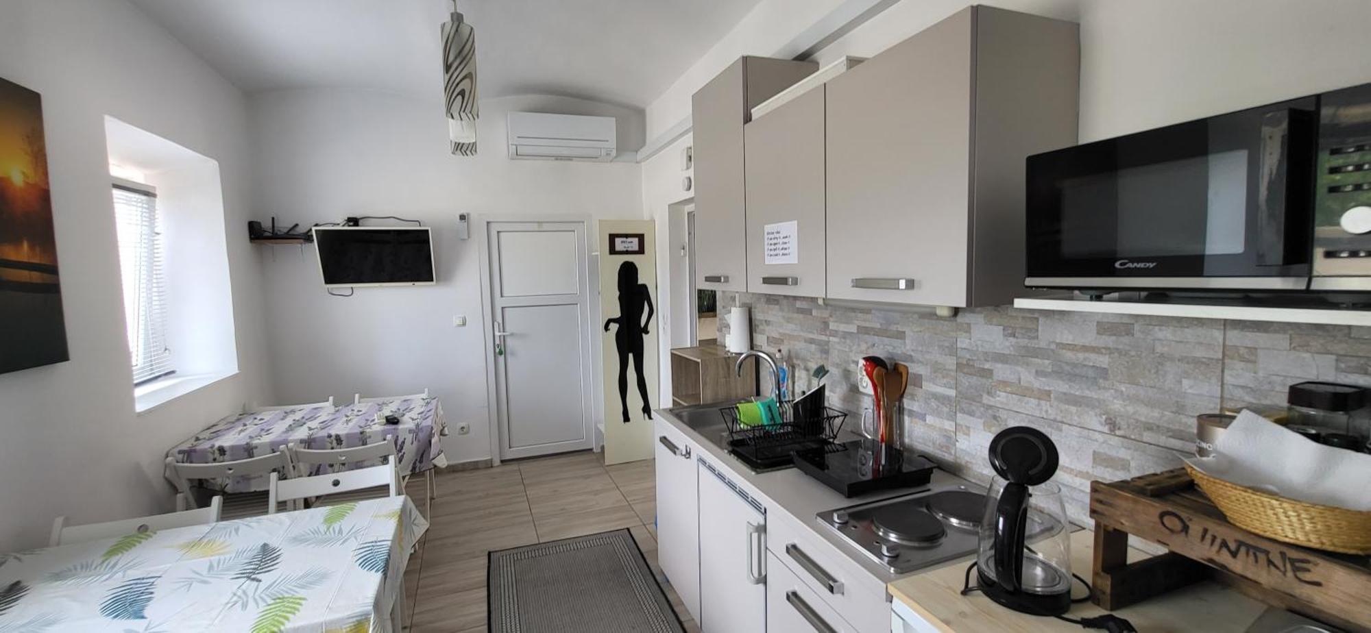 Lesce Hostel ภายนอก รูปภาพ